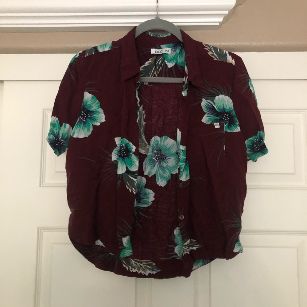 Volcom women’s Hawaiian shirt